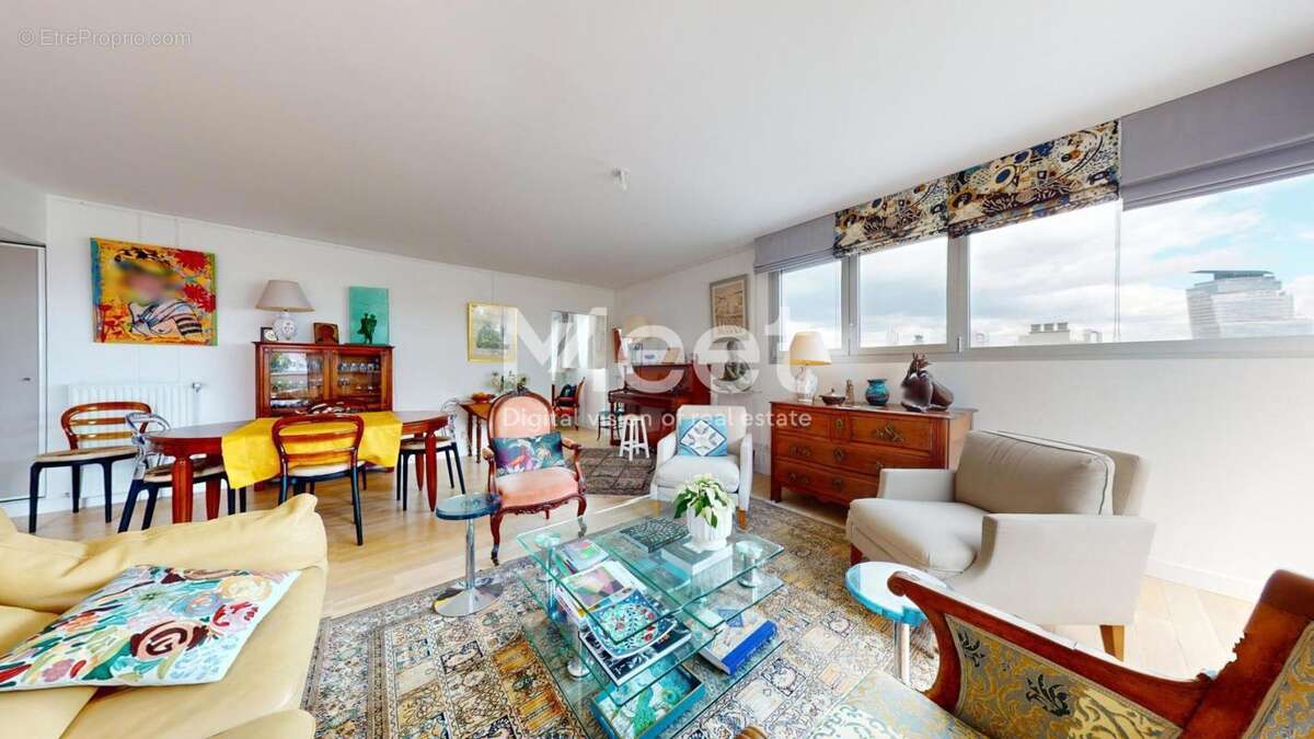 Appartement à PARIS