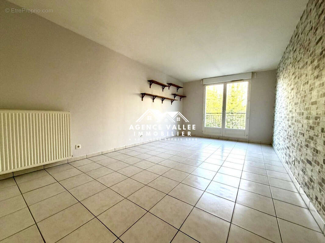 Appartement à SAINT-GERMAIN-LES-CORBEIL