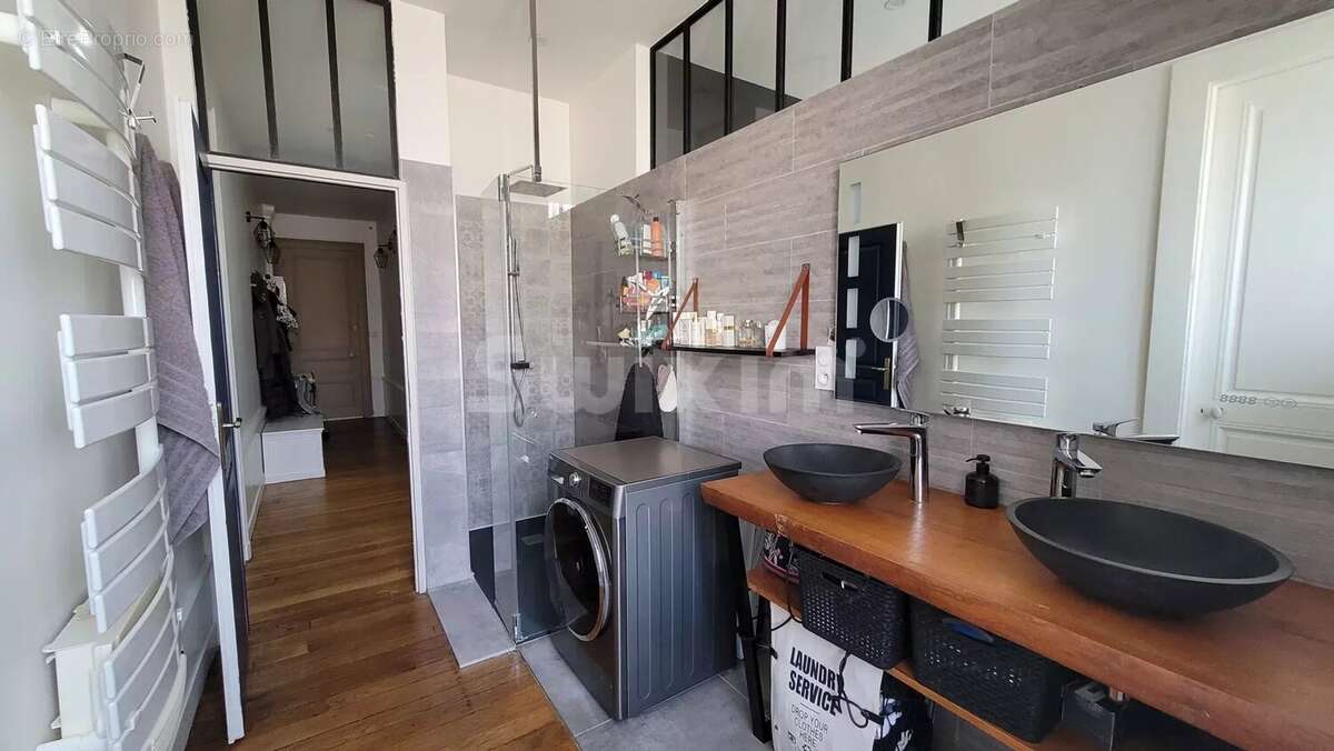 Appartement à LONS-LE-SAUNIER