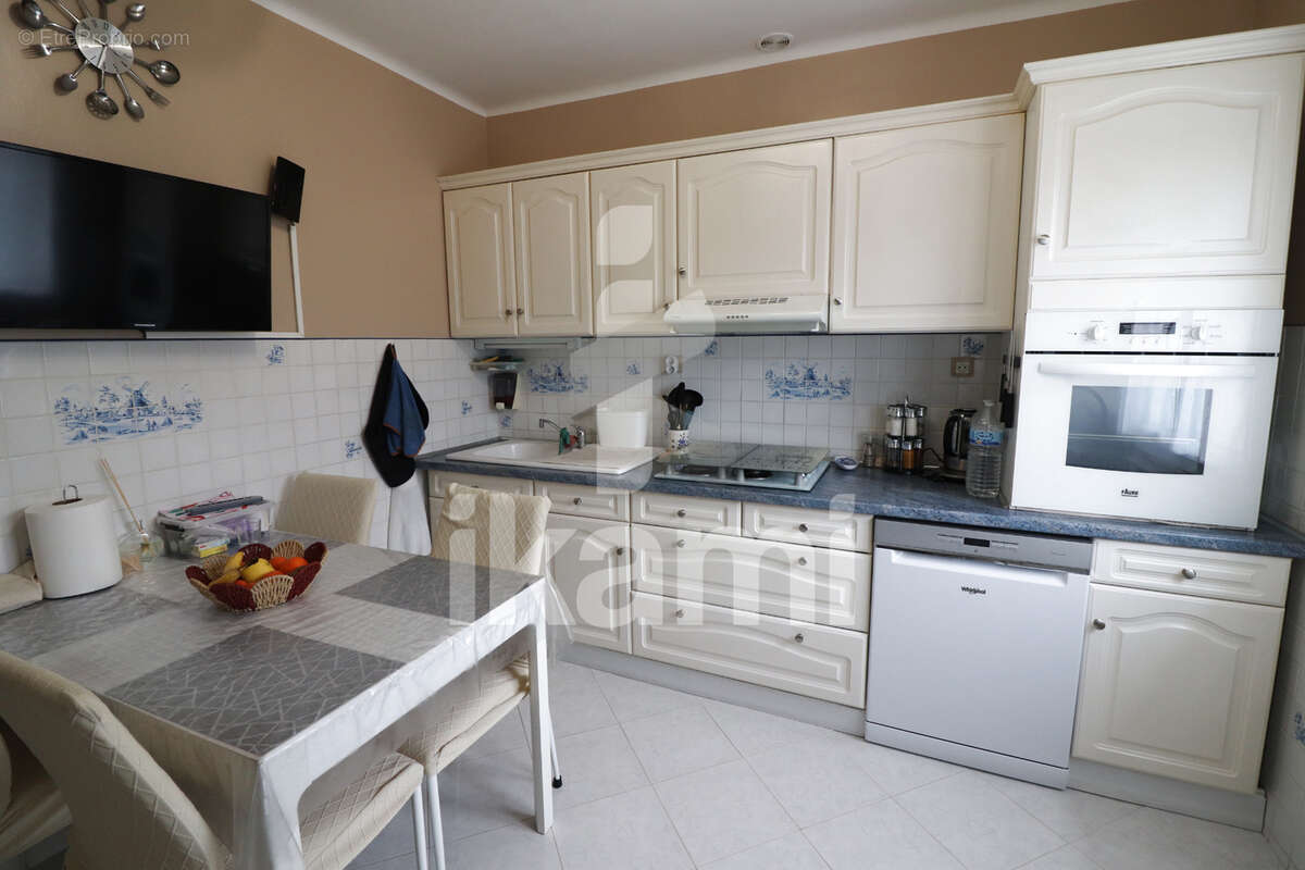 Maison à ROUSSILLON