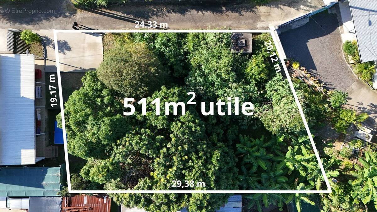 Terrain à SAINT-LOUIS