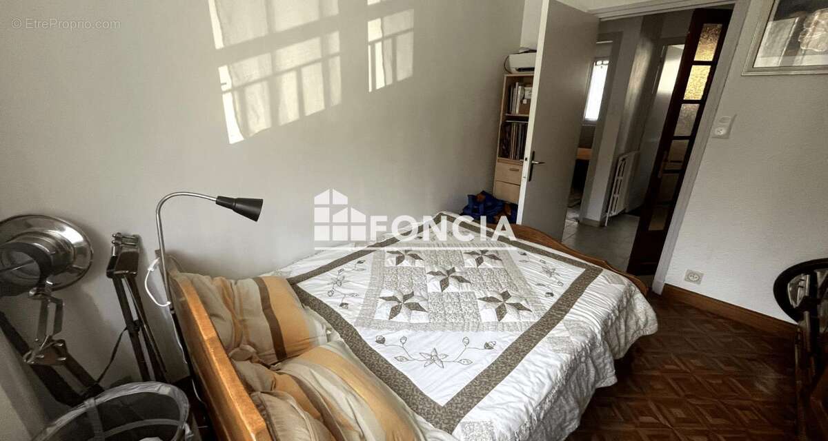 Appartement à VIZILLE