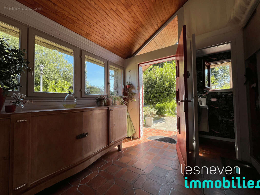 Maison 135 m² à Ploudaniel  - photo 3