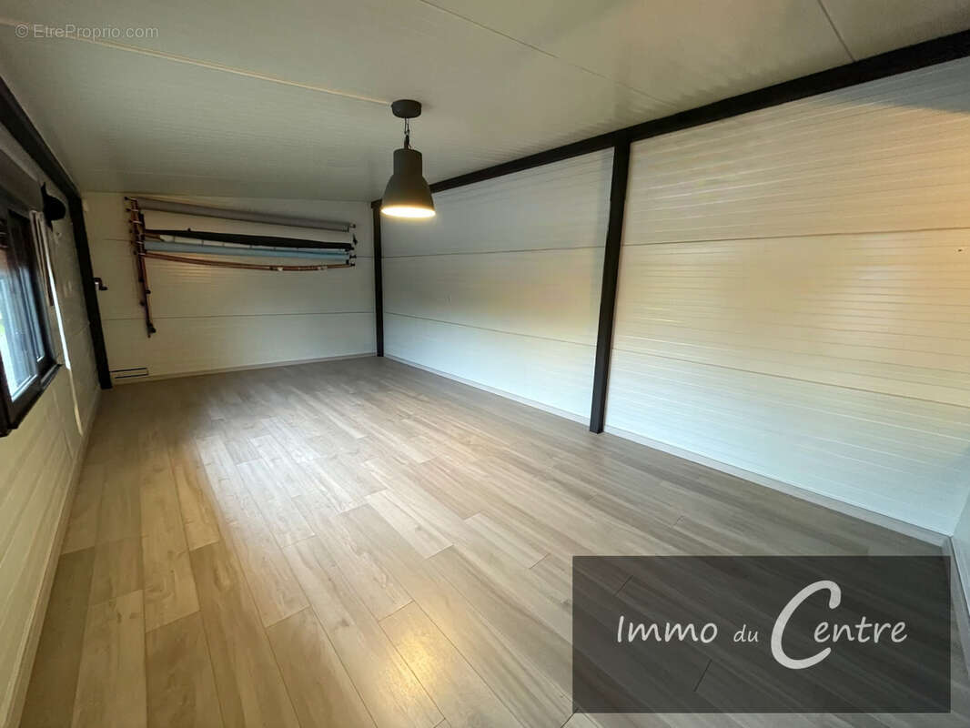 Maison à MONTMIRAIL