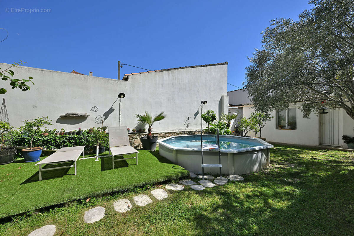 Maison à MANDUEL