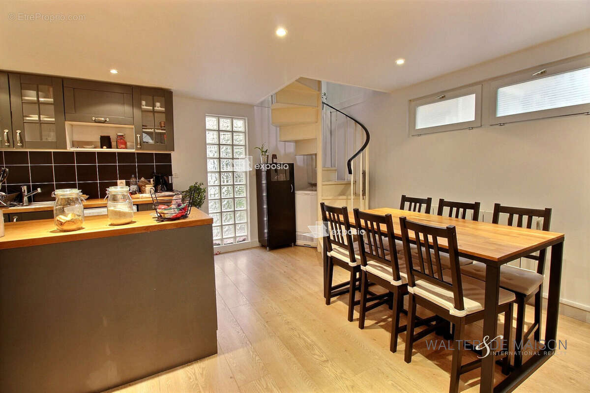 Maison à LA GARENNE-COLOMBES