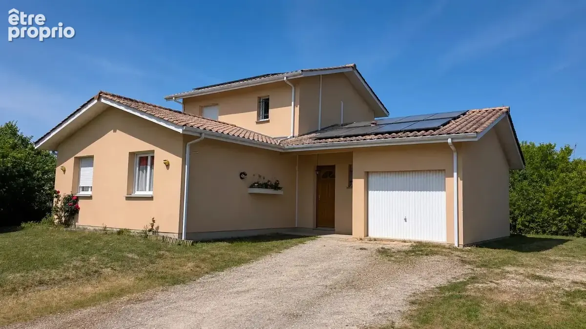 Photo Maison à Cezac au prix de 254 400€