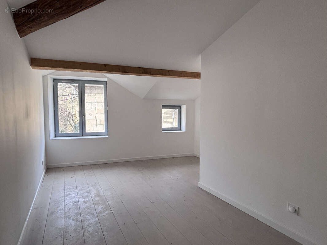Appartement à SOMMIERES