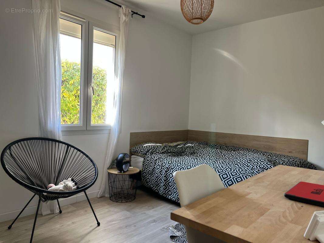 Maison à VILLEVEYRAC