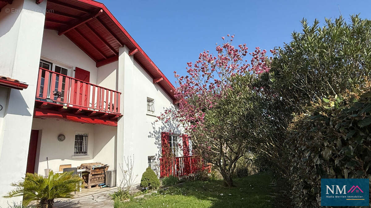 Maison à URCUIT