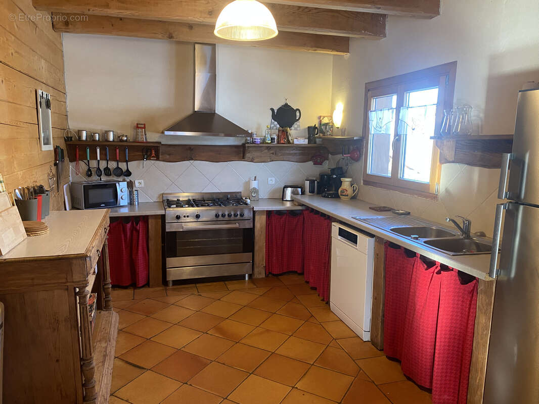 Maison à SAINT-PIERRE-DELS-FORCATS