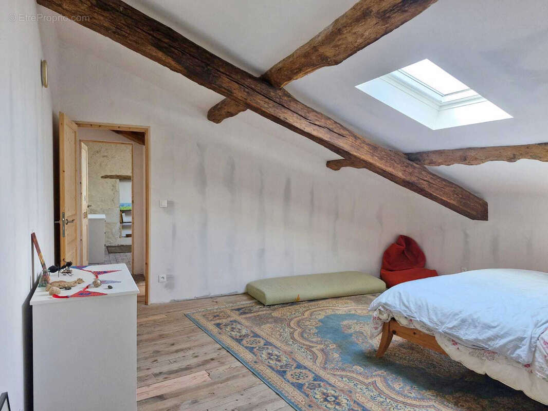 Maison à SAINTE-RADEGONDE