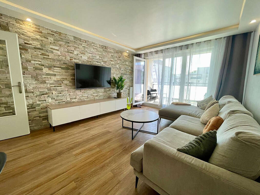 Appartement à BEZONS
