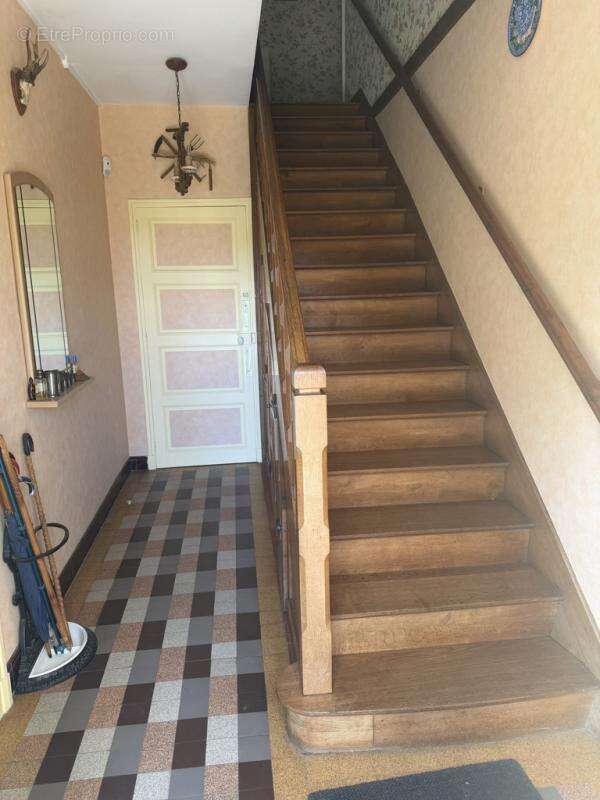 Maison à LA CHAPELLE-SOUEF