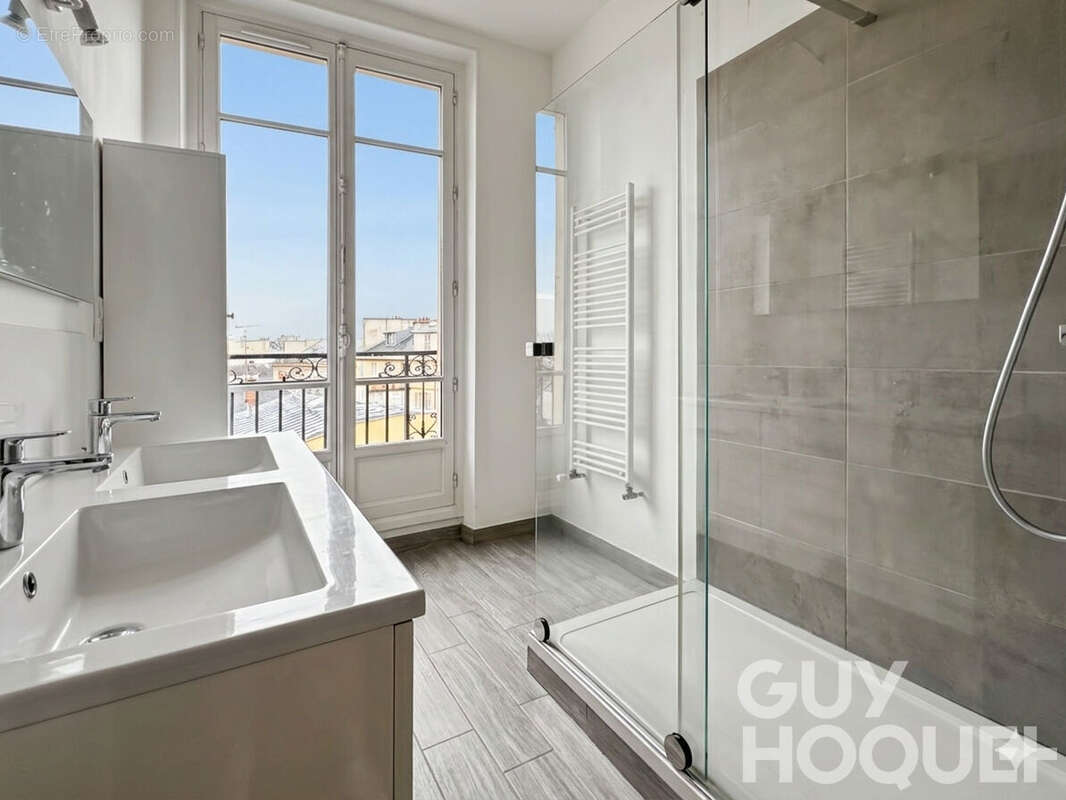 Appartement à VERSAILLES