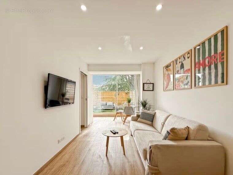 Appartement à CAGNES-SUR-MER