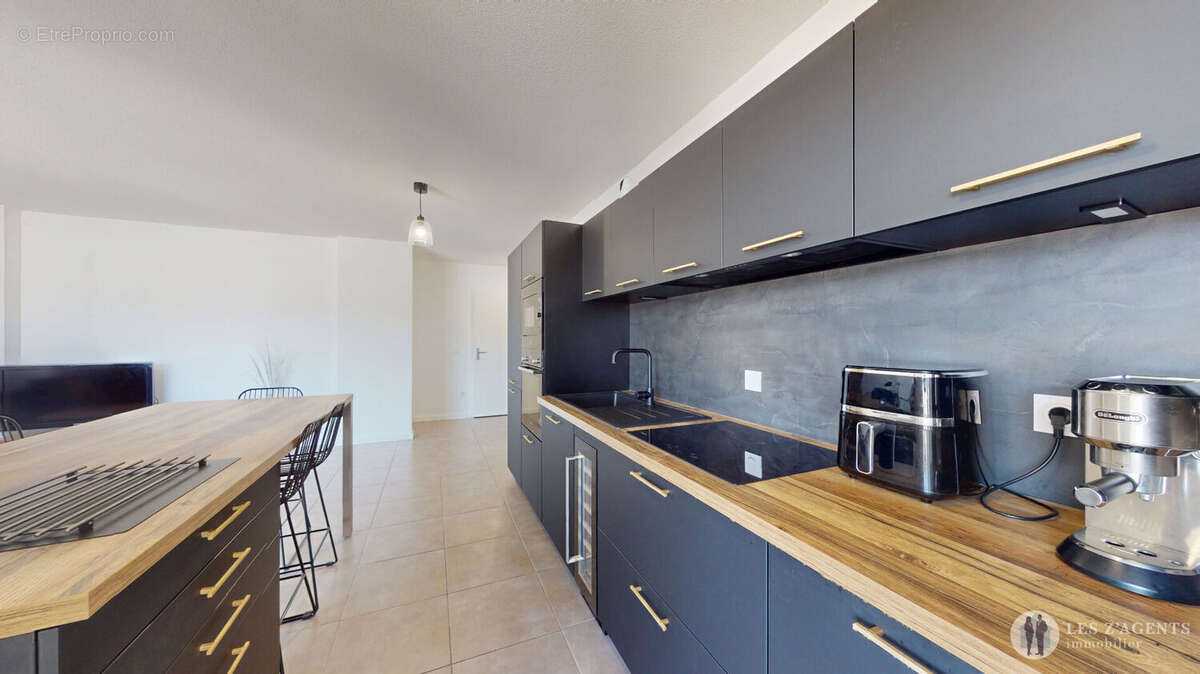 Appartement Échirolles T4 récent de 82 m² avec terrasse et garage - photo 7