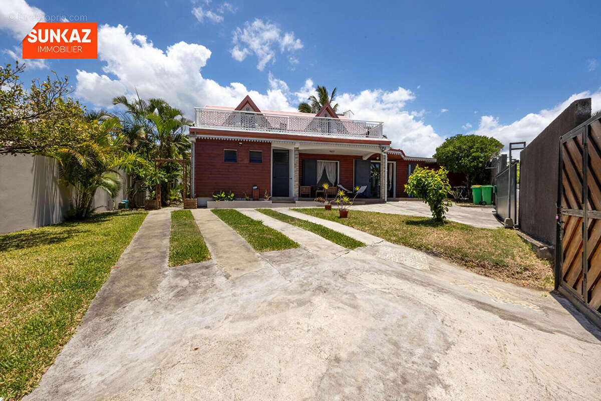 Maison à SAINT-PIERRE