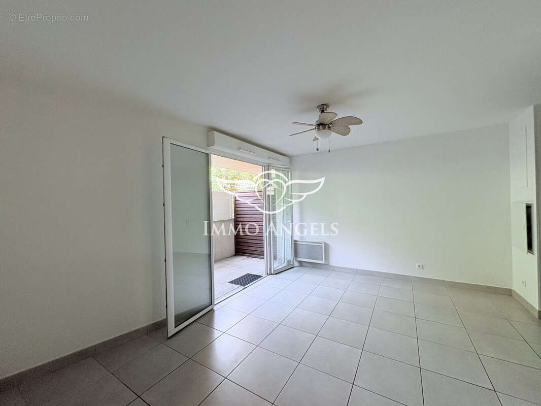 Appartement à CASTELNAU-LE-LEZ