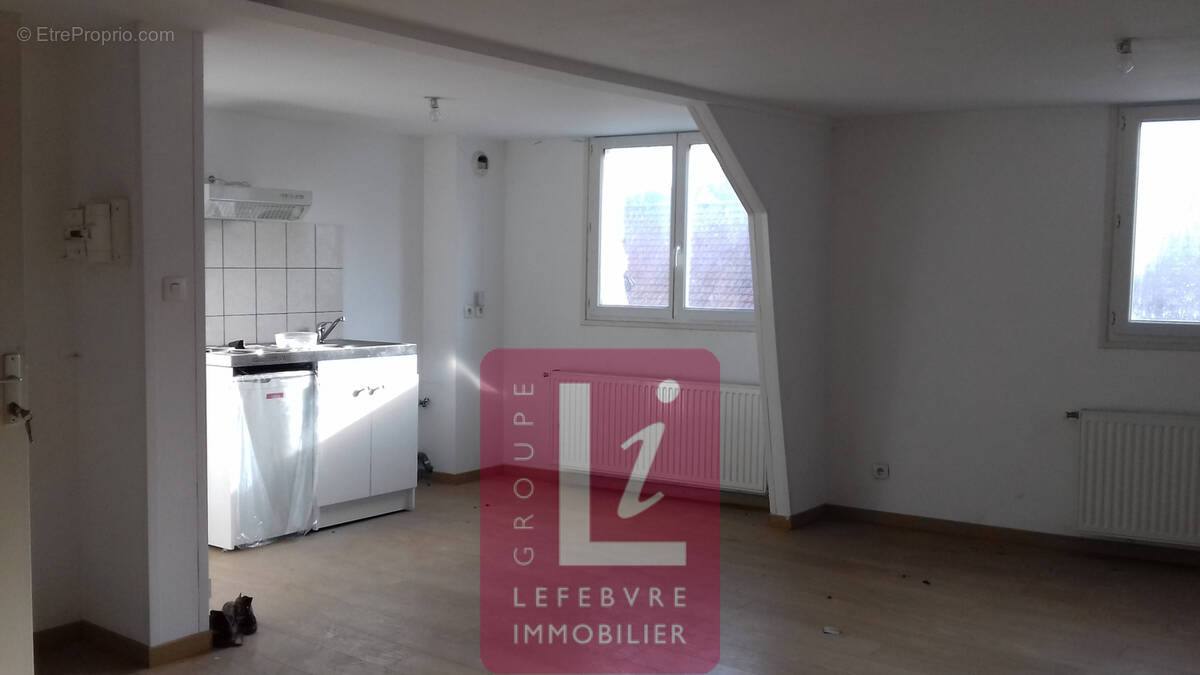 Appartement à FRUGES