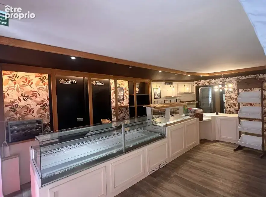 Commerce 180 m² à vendre à Nantes (44000) - photo 2