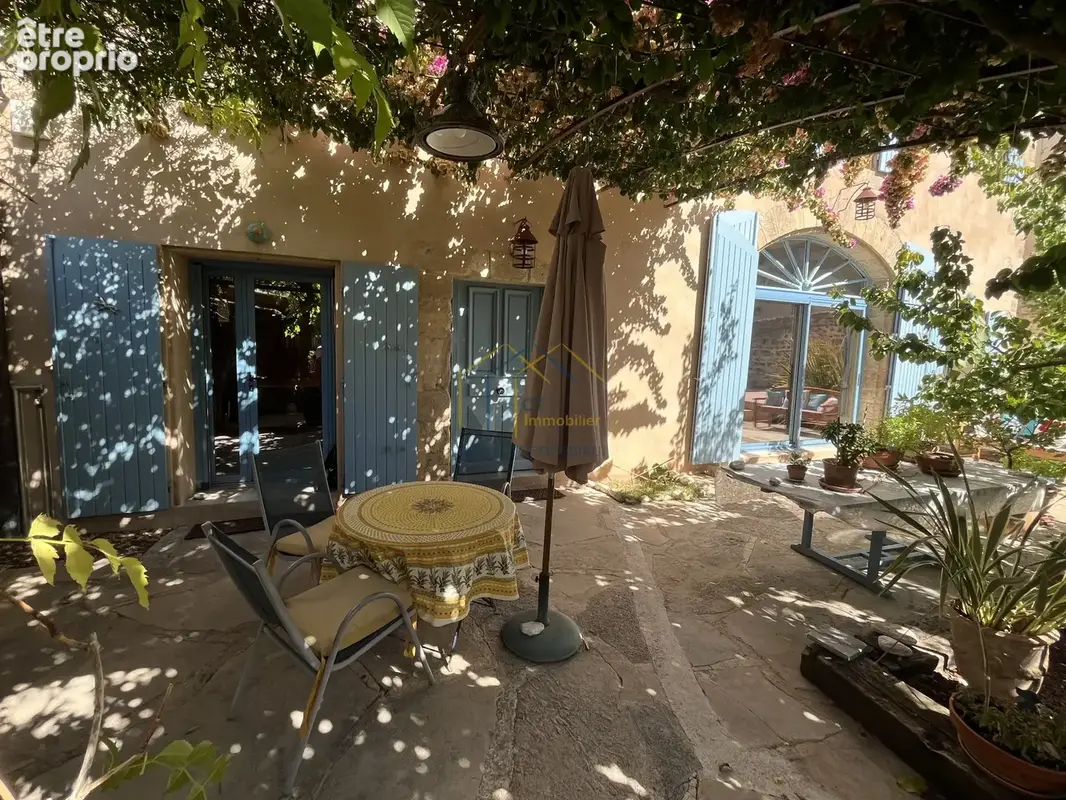 Maison de type vigneronne de 205m2 avec jardin et piscine - photo 25