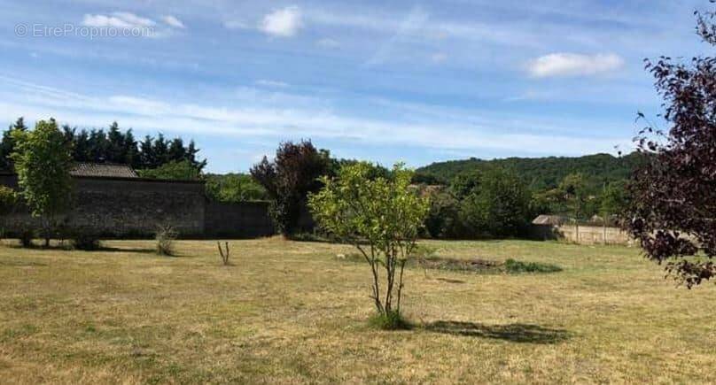 Terrain à ARCHIGNY