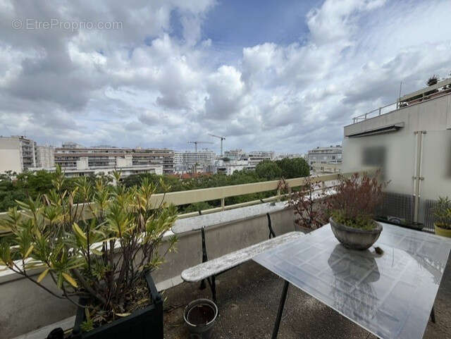 Appartement à PARIS-12E