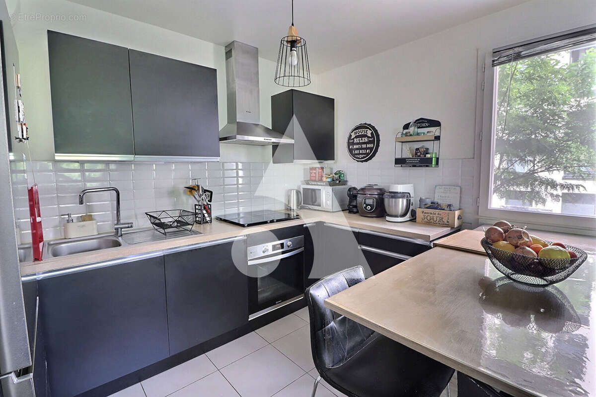 Appartement Cergy 3 pièce(s) 57 m2 - photo 3