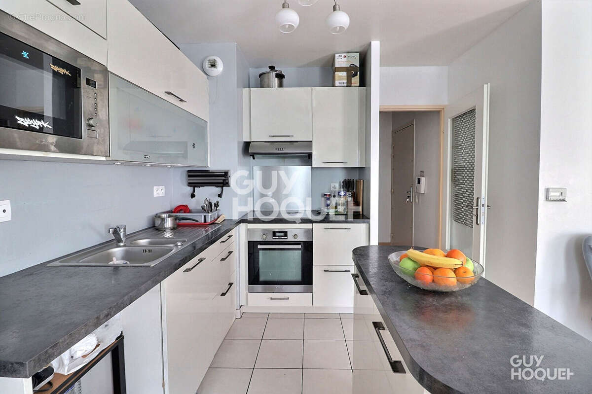 Appartement à AUBERVILLIERS