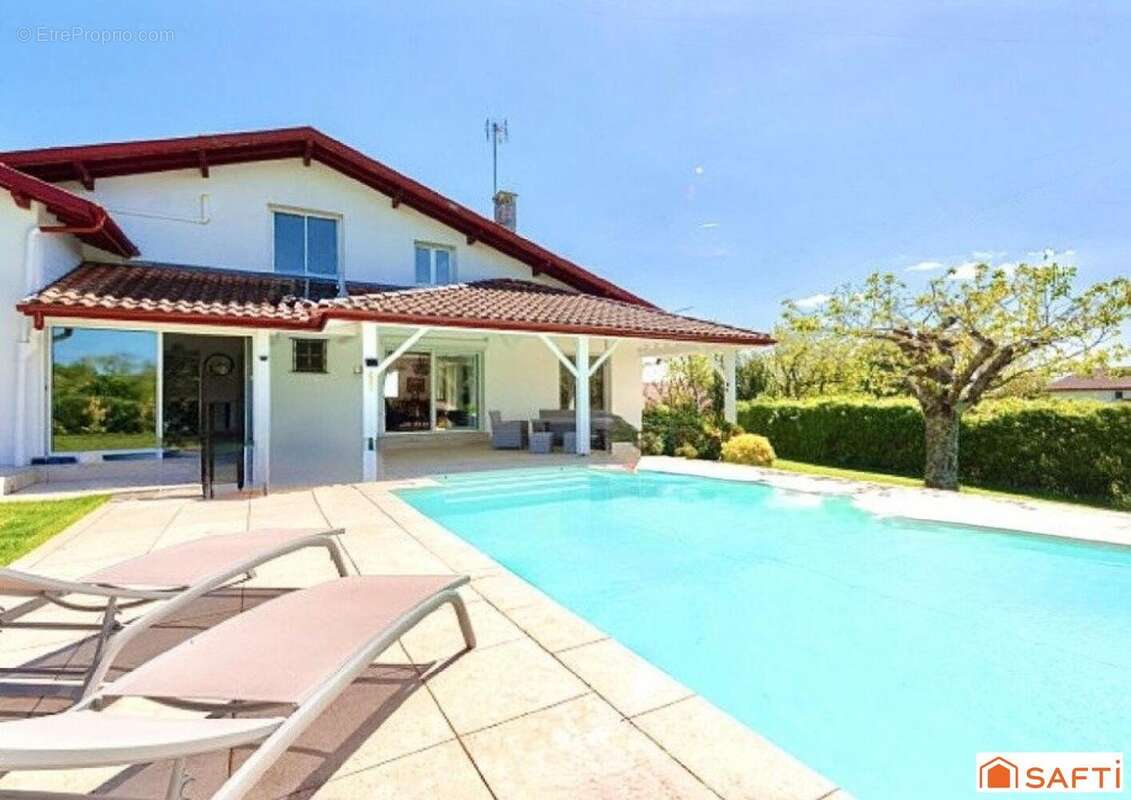 Photo 2 - Maison à SAINT-PALAIS