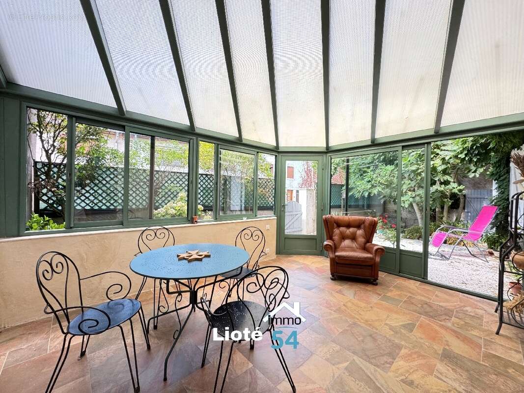 Maison 195 m² à Bremoncourt  - photo 4