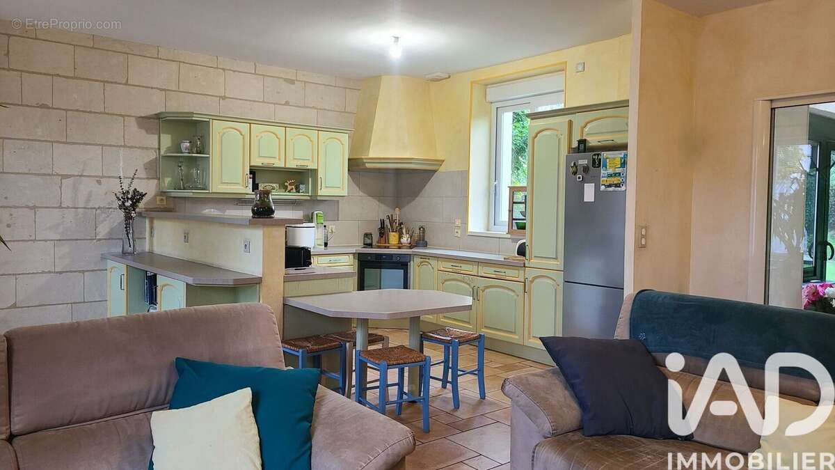 Photo 4 - Maison à NOYANT