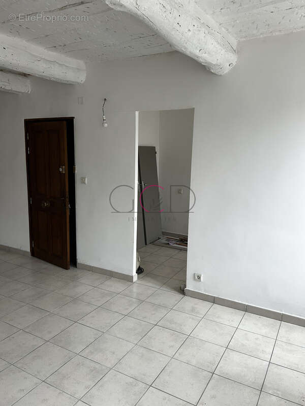 Appartement à BARJOLS