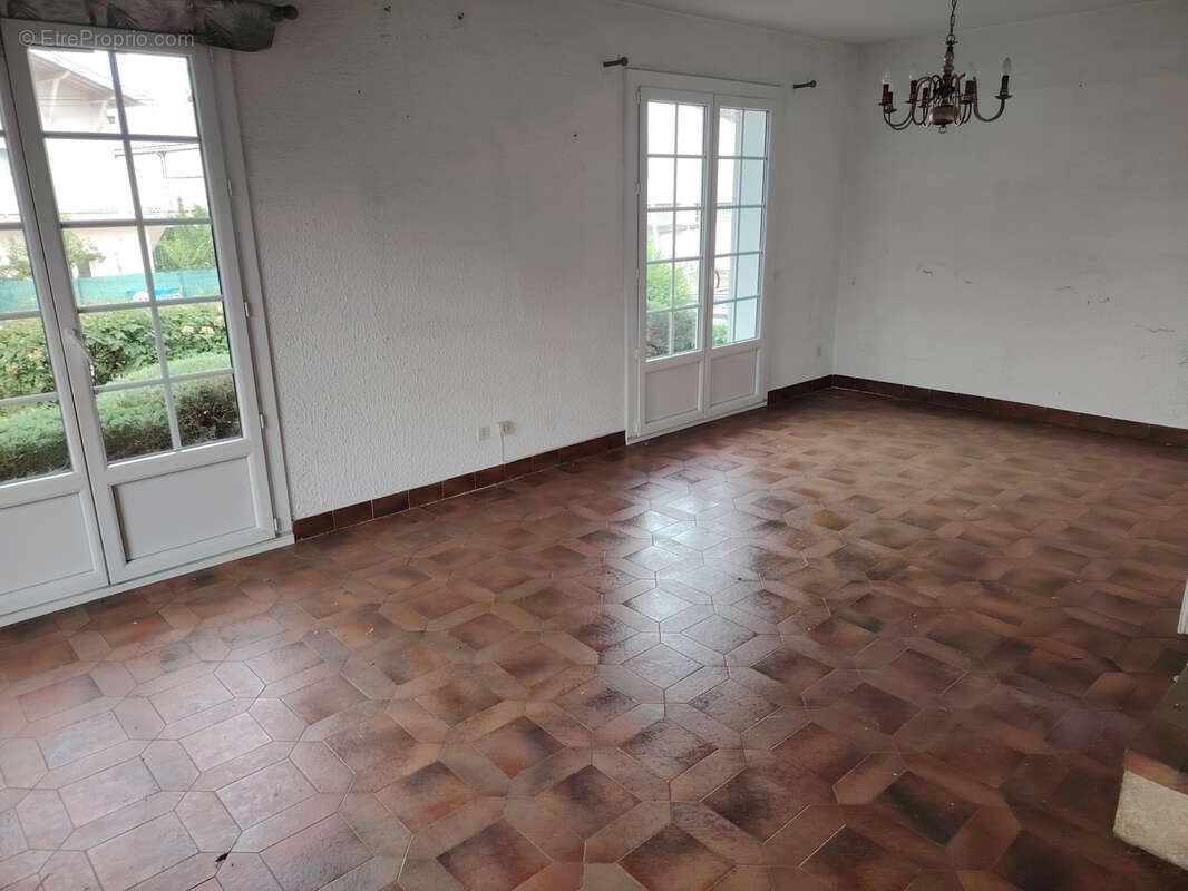 Maison à ROUSSILLON