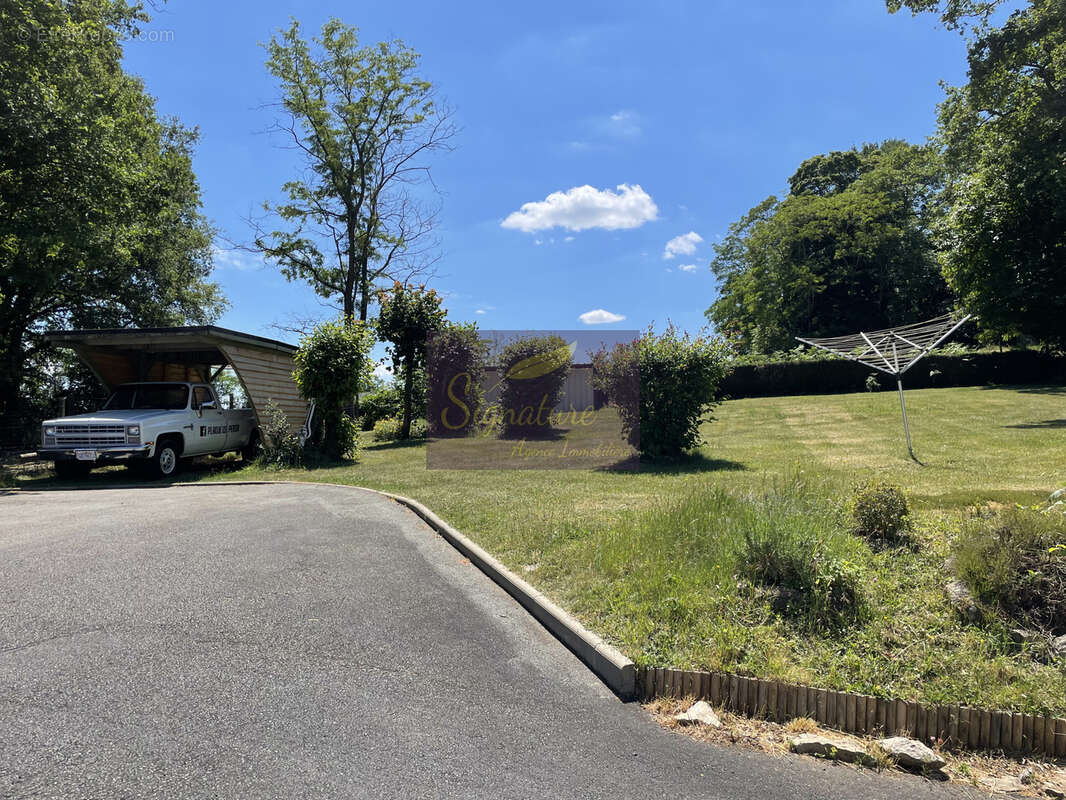 Belle maison sur sous sol et grand terrain - photo 2