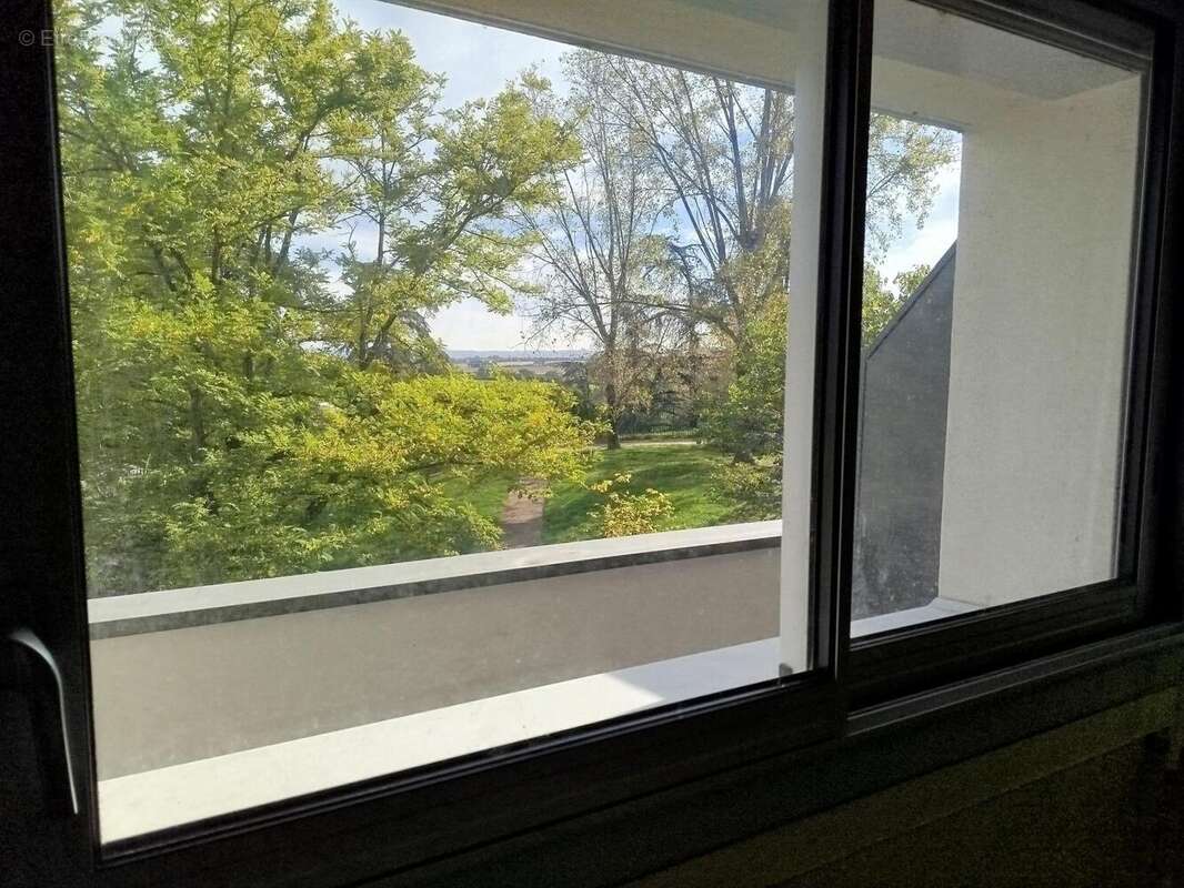 Photo 3 - Appartement à VENISSIEUX