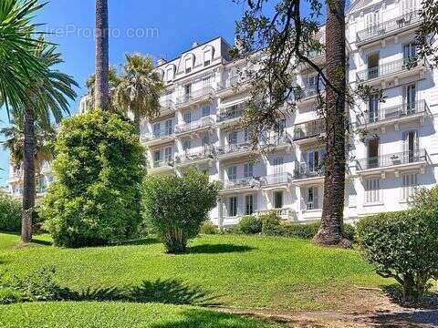 Appartement 100 m² à Cannes  - photo 3