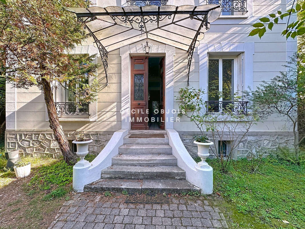 Maison à JOINVILLE-LE-PONT