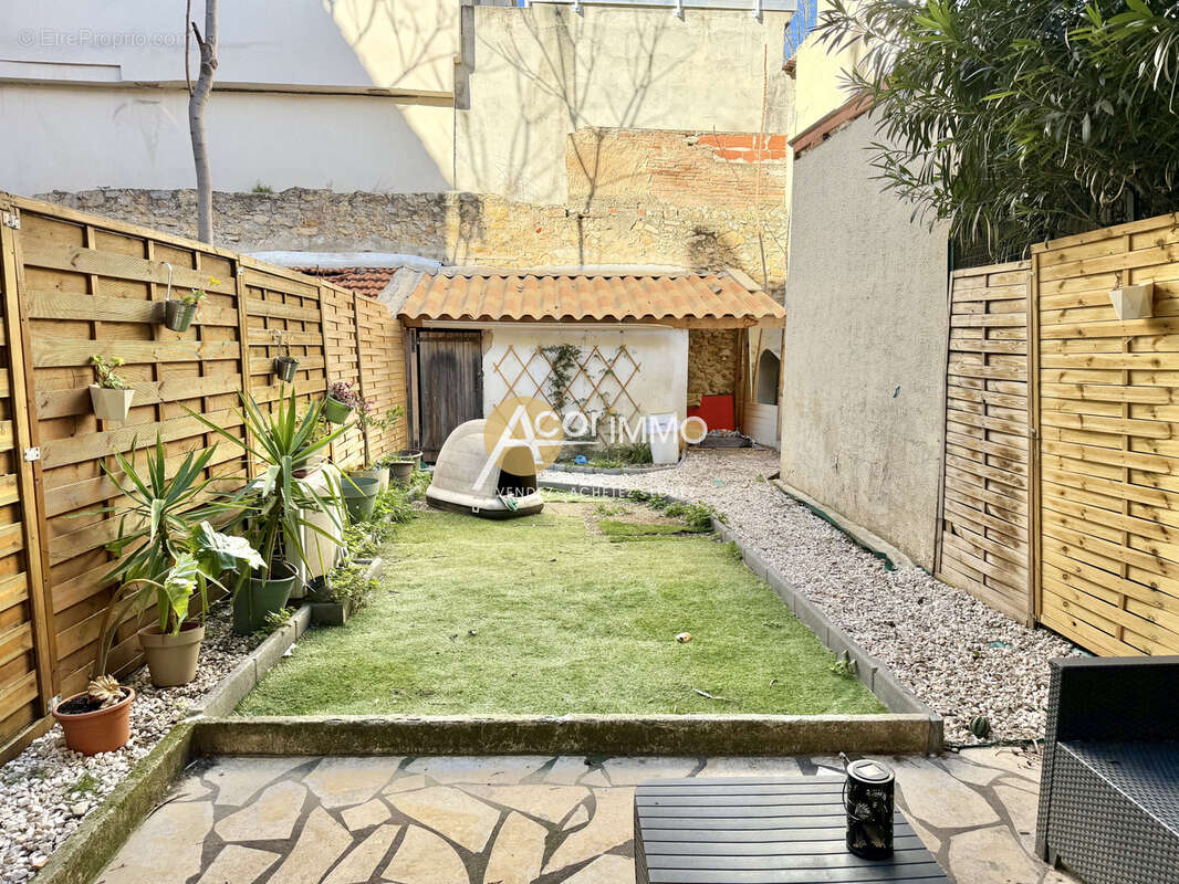 Appartement à TOULON