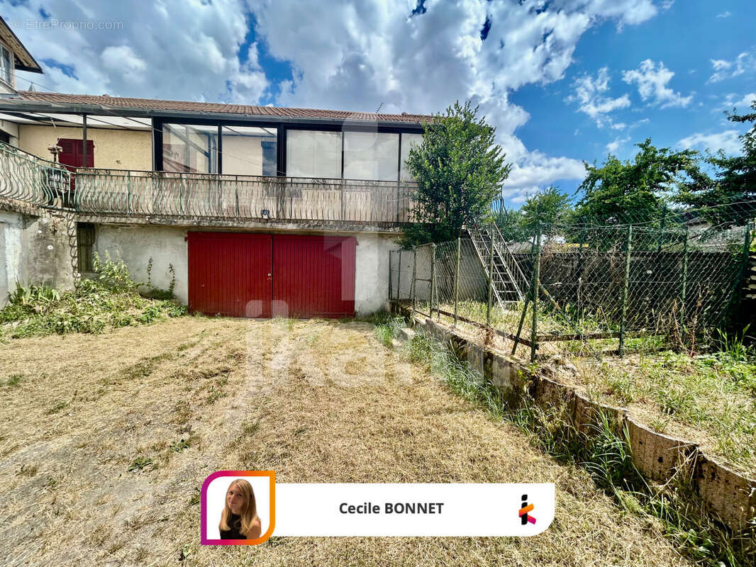 Tènement immobilier - photo 10
