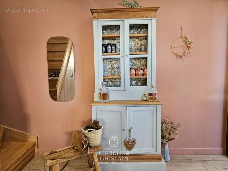 Maison à LA CHAPELLE-BASSE-MER