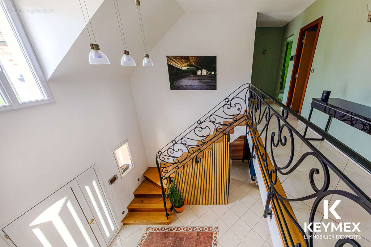 Maison à PONTOISE
