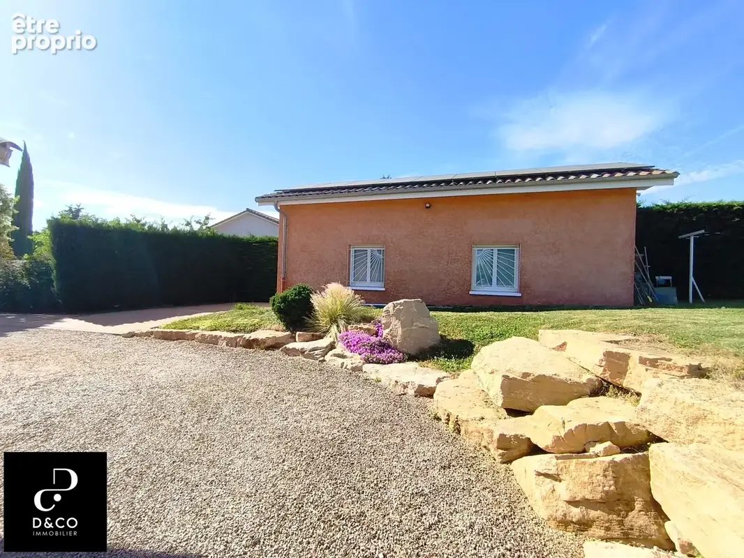 Maison de 200 m2 avec locaux indépendants et potentiel locatif   Saint-Didier-sur-Chalaronne - photo 26