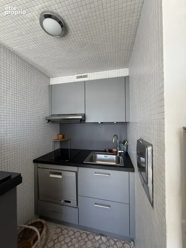 Grand studio avec balcon et vue panoramique - exclusivité aximmo - photo 6