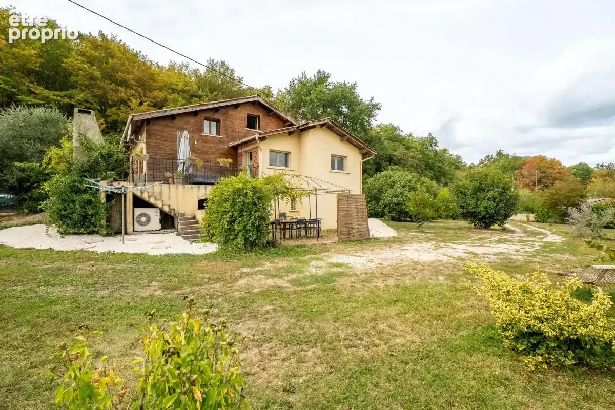 Maison à CAMARSAC