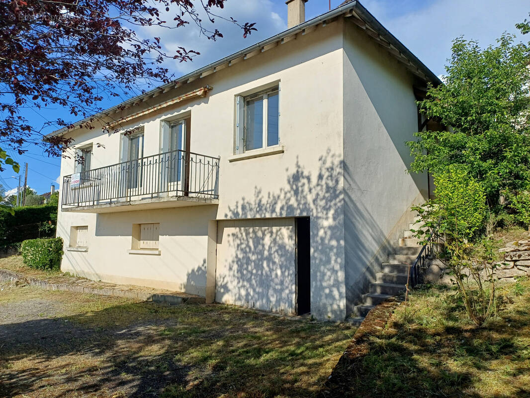 Maison à VILLEFRANCHE-DE-ROUERGUE