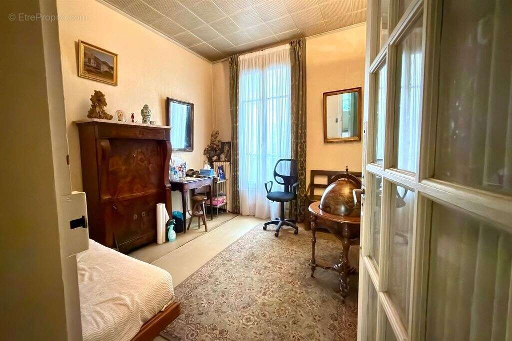 Maison à PARIS-15E