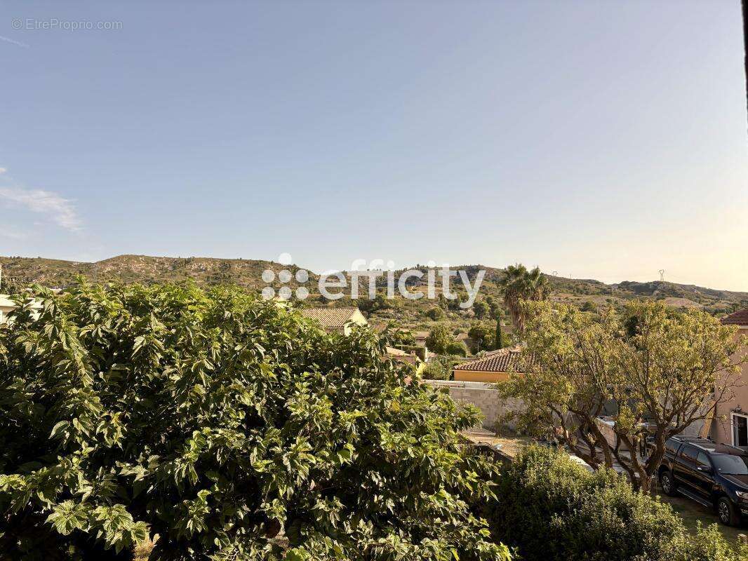 Maison 182 m² à Gignac-La-Nerthe  - photo 14