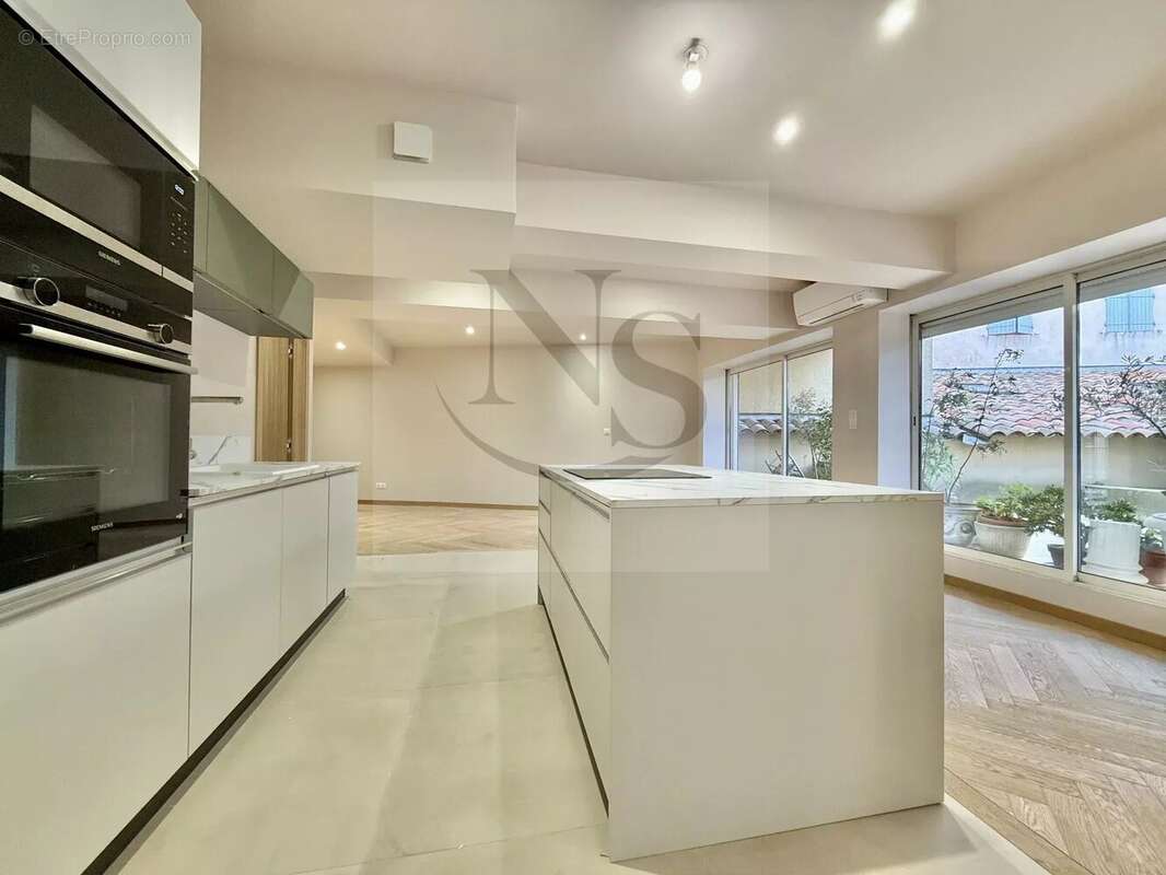 Appartement à AIX-EN-PROVENCE